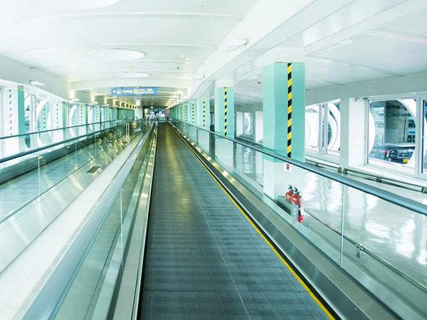 機場自動人行道